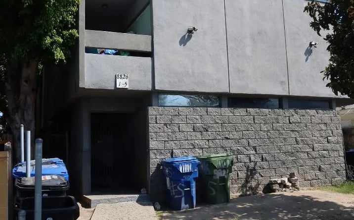 Pictures of Multifamily property located at 8826 Orchard, Los Angeles, CA 90044 for sales - image #1