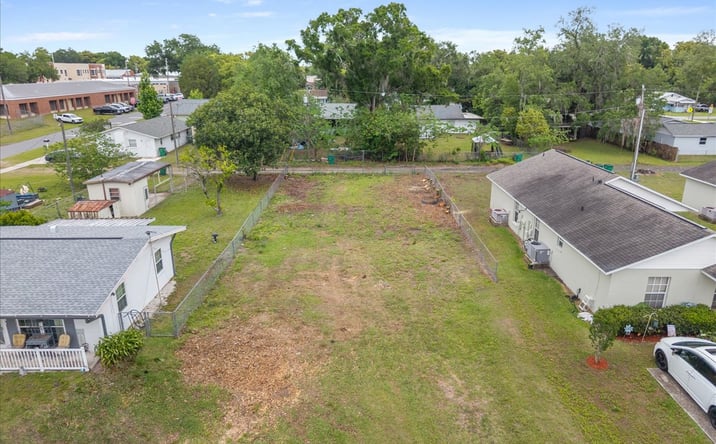Pictures of Land property located at 5540 8th St, Zephyrhills, FL 33542 for sales - image #1