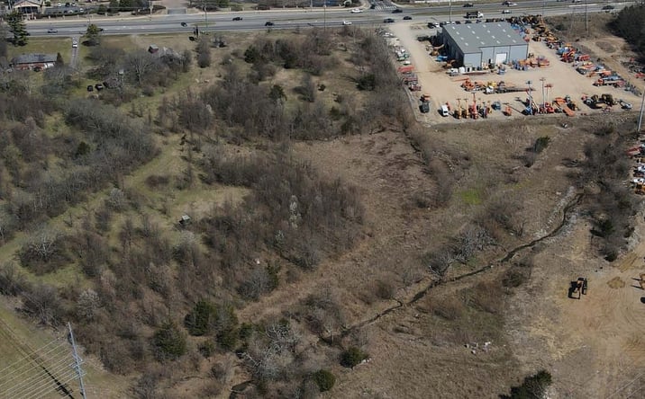 Pictures of Retail, Multifamily property located at 4211 Murfreesboro Pike, La Vergne, TN 37086 for sales - image #1