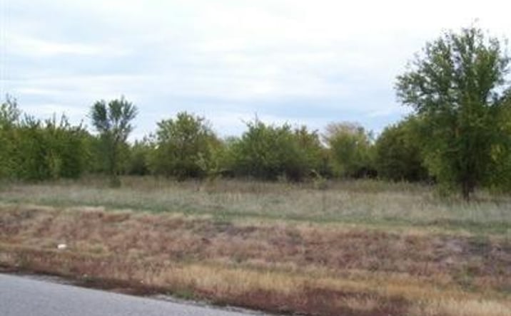 Pictures of Business for Sale, Retail property located at 0 Tolen Creek Sub Highway, Parsons, KS 67357 for sales - image #1