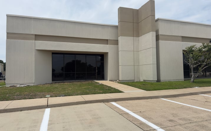 Pictures of Office, Industrial property located at 1207 N GLENVILLE DR, RICHARDSON, TX 75081-2412 for sales - image #1