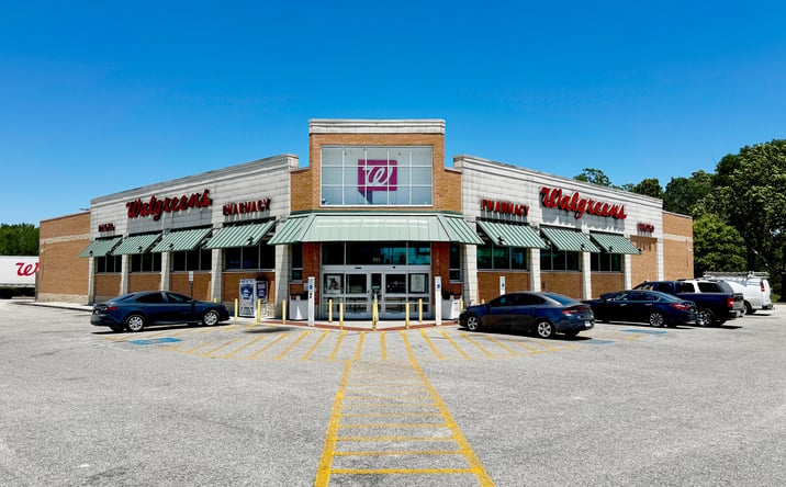 Pictures of Retail property located at 201 N Lafayette Dr, Sumter, SC 29150 for sales - image #1