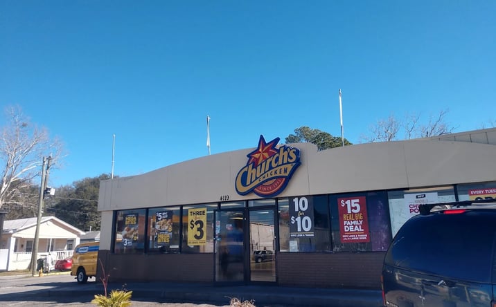 Pictures of Retail property located at 4119 Montgomery St, Savannah, GA 31405 for sales - image #1