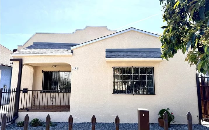 Pictures of Multifamily property located at 134 W 49th, Los Angeles, CA 90037 for sales - image #1