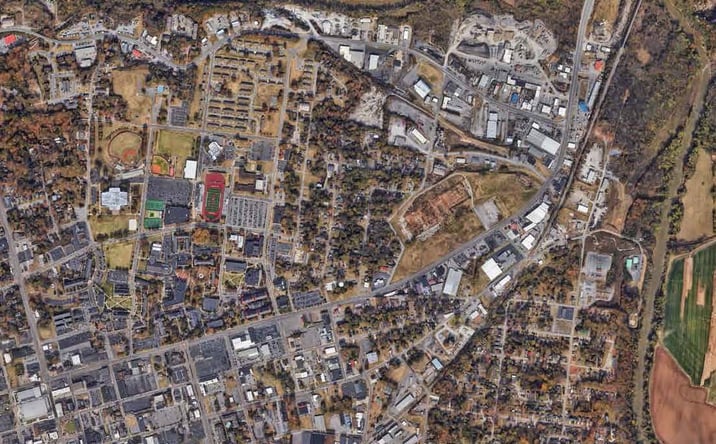 Pictures of Land property located at 1151 College St, Clarksville, TN 37040 for sales - image #1