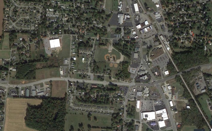Pictures of Land property located at Hwy 52 W. & W. Market Street, Portland, TN 37148 for sales - image #1