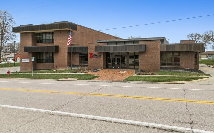 Pictures of Office, Retail property located at 15 E Main St, Treynor, IA 51575 for sales - image #1