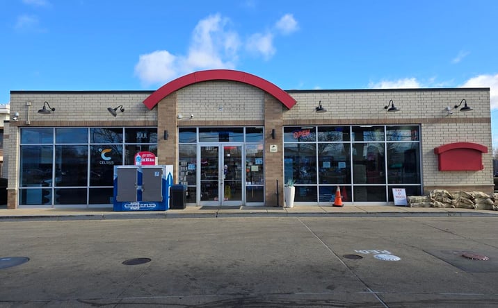 Pictures of Special Purpose property located at 908 E Irving Park Road, Streamwood, IL 60107 for sales - image #1