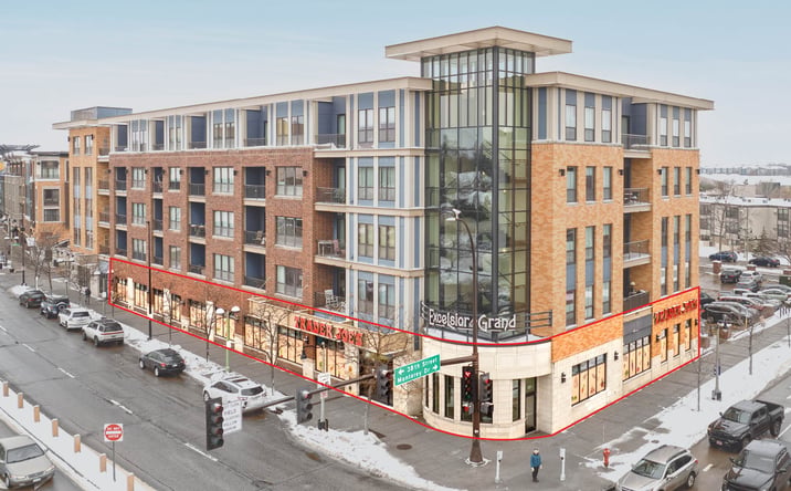 Pictures of Retail property located at 4500 Excelsior Blvd, St. Louis Park, MN 55416 for sales - image #1