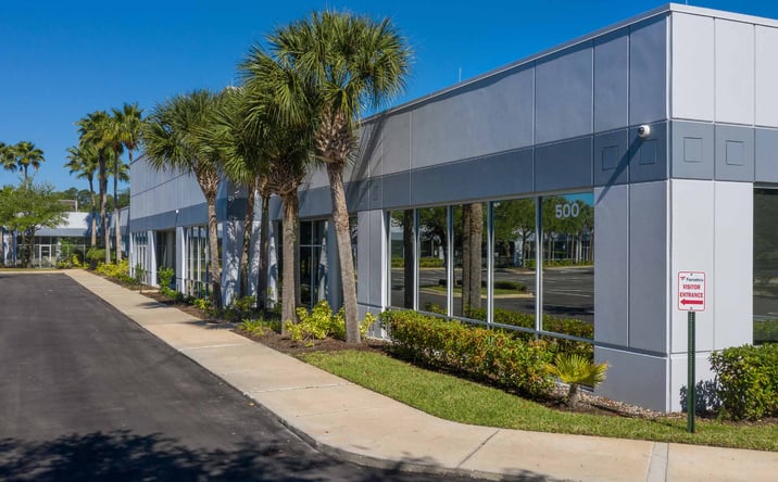 Pictures of Office property located at 8311 Cypress Plaza Dr, Jacksonville, FL 32256 for sales - image #1