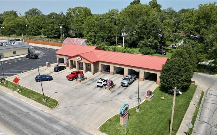 Pictures of Special Purpose property located at 1004 W ELDORADO ST, DECATUR, IL 62522-2014 for sales - image #1