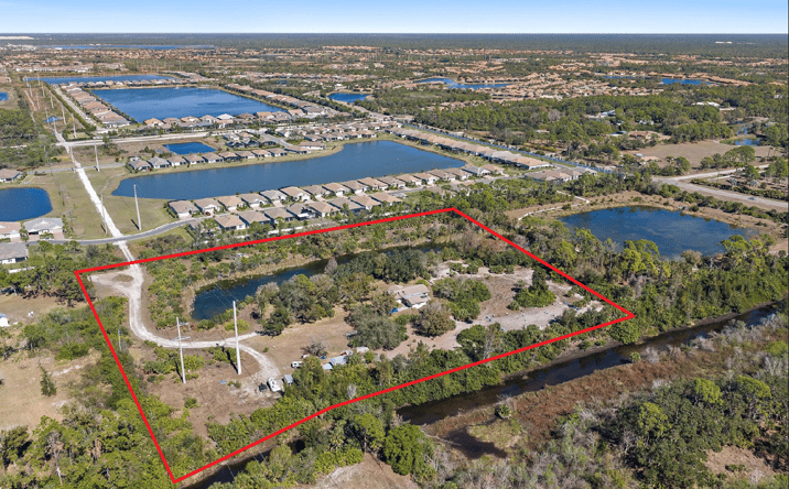 Pictures of Land, Multifamily property located at 2327 Ewing Dr, Venice, FL 34292 for sales - image #1