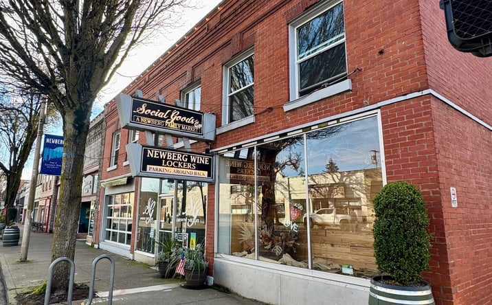 Pictures of Retail, Mixed Use property located at 500 E 1st St, Newberg, OR 97132 for sales - image #1