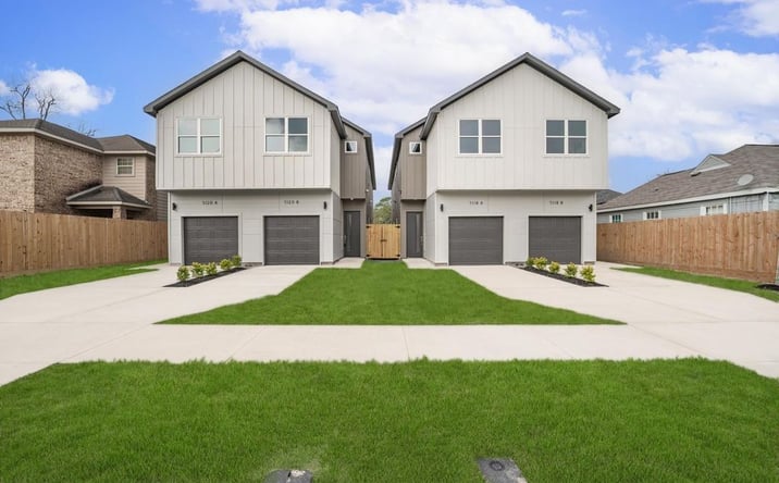 Pictures of Multifamily property located at 7118 Eastwood St, Houston, TX 77021 for sales - image #1