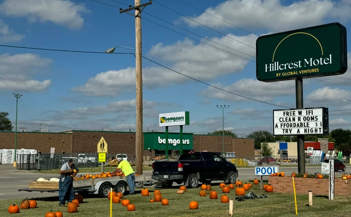 Pictures of Hospitality, Mixed Use, Multifamily property located at 606 West Holme Street, Norton, KS 67654 for sales - image #1
