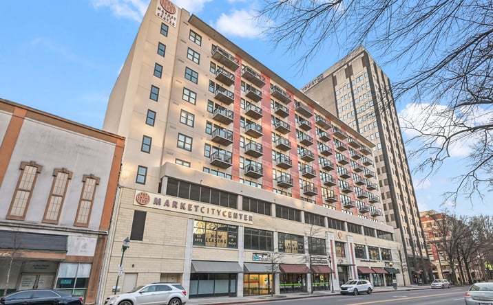 Pictures of Multifamily property located at 728 Market St, Chattanooga, TN 37402 for sales - image #1