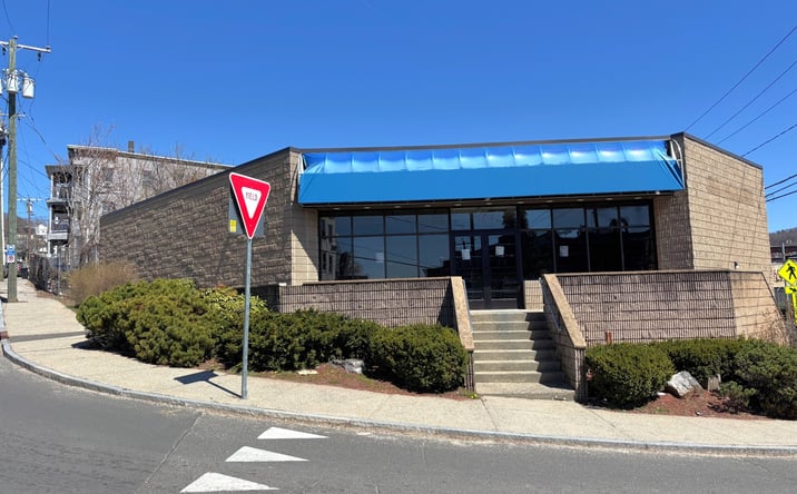 Pictures of Retail property located at 675 N Main St, Waterbury, CT 06704 for sales - image #1