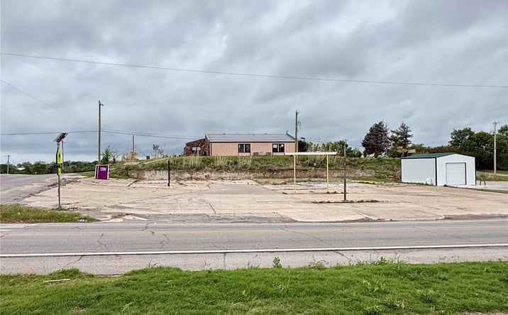Pictures of Land property located at 1202 W 1st, Sulphur, OK 73086 for sales - image #1