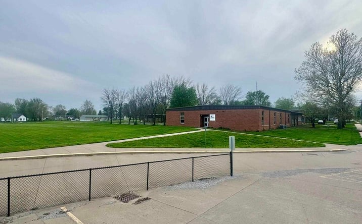 Pictures of Special Purpose property located at 111 W College Street, Shelbina, MO 63468 for sales - image #1