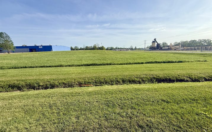 Pictures of Land property located at Sherwood Drive, Union City, TN 38261 for sales - image #1