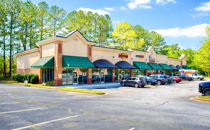 Pictures of Retail property located at 10459 Tara Blvd, Jonesboro, GA 30236 for sales - image #1