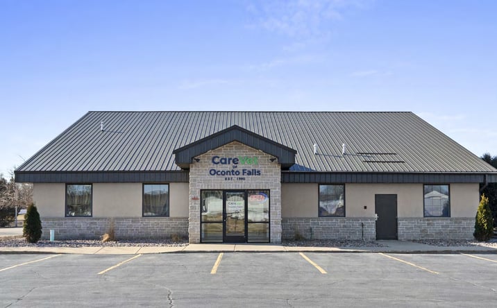 Pictures of Office property located at 180 E Highland Dr, Oconto Falls, WI 54154 for sales - image #1