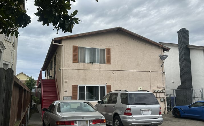 Pictures of Multifamily property located at 1127 Linden St, Oakland, CA 94607 for sales - image #1