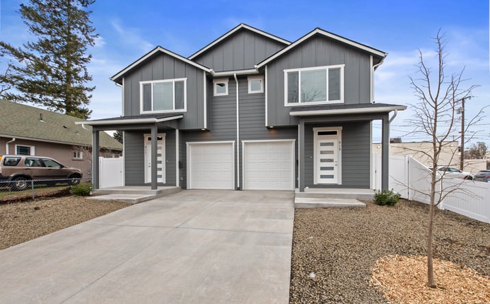 Pictures of Multifamily property located at 917 E Providence Ave, Spokane, WA 99207 for sales - image #1