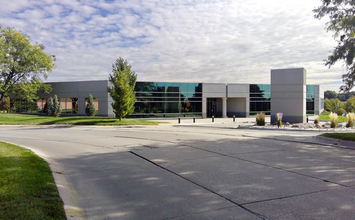 Pictures of Office property located at 5807 N 102nd St, Omaha, NE 68134 for sales - image #1