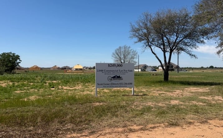 Pictures of Land property located at Brast Rd, Sealy, TX 77474 for sales - image #1