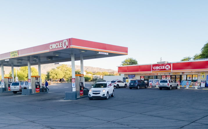 Pictures of Retail property located at 10290 E Speedway Blvd, Tucson, AZ 85748 for sales - image #1