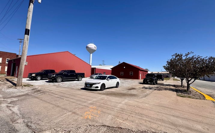Pictures of Industrial property located at 205 W MAIN Street, Bushnell, IL 61422 for sales - image #1