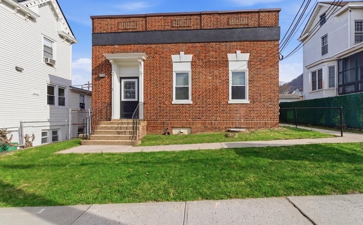 Pictures of Office property located at 63 New Main Street, Haverstraw, NY 10927 for sales - image #1