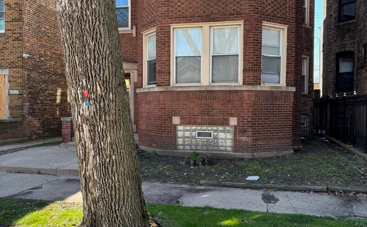 Pictures of Multifamily property located at 7644 S Cornell Avenue, Chicago, IL 60649 for sales - image #1