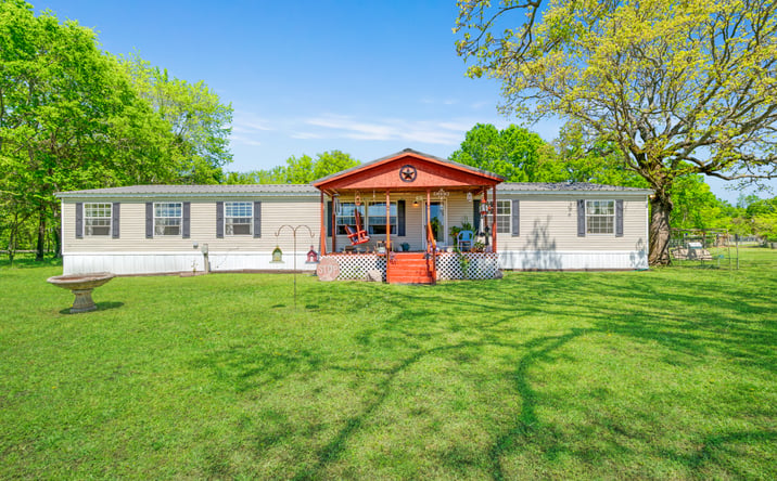 Pictures of Retail property located at 1530 & 1540 W Front, Blossom, TX 75416 for sales - image #1