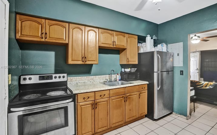 Pictures of Multifamily property located at 836 NW 101st St, Miami, FL 33150 for sales - image #1