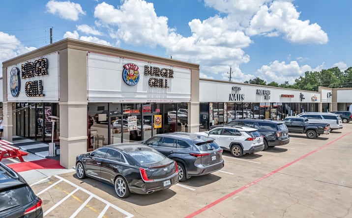 Pictures of Retail property located at 6191-6193 Highway Boulevard, Katy, TX 77494 for sales - image #1