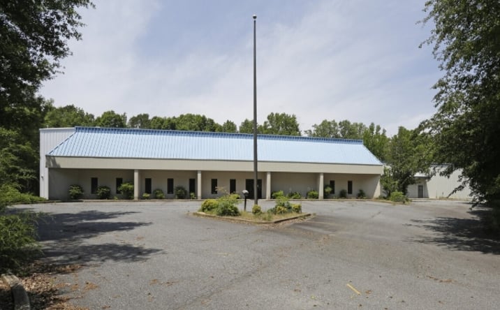Pictures of Industrial property located at 399 Broyles Ave, Belton, SC 29627 for sales - image #1