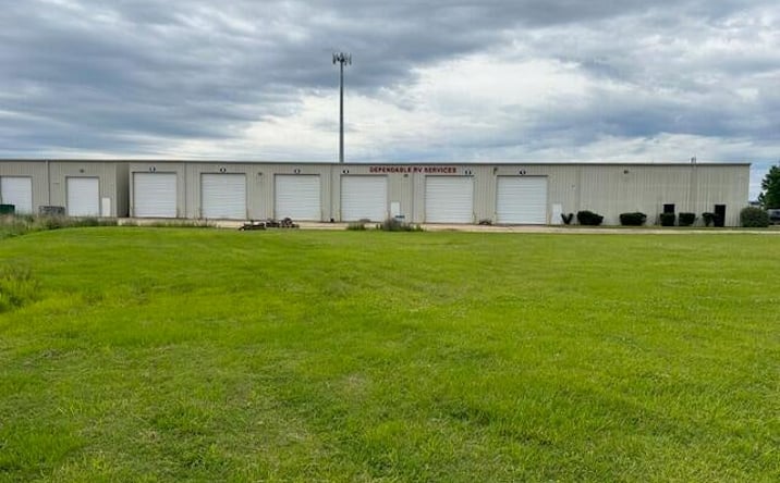 Pictures of Industrial property located at 142 Enterprise Dr, Madison, MS 39110 for sales - image #1