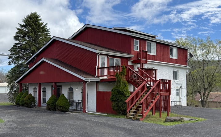 Pictures of Retail, Multifamily property located at 5759 New York 23A, Tannersville, NY 12485 for sales - image #1