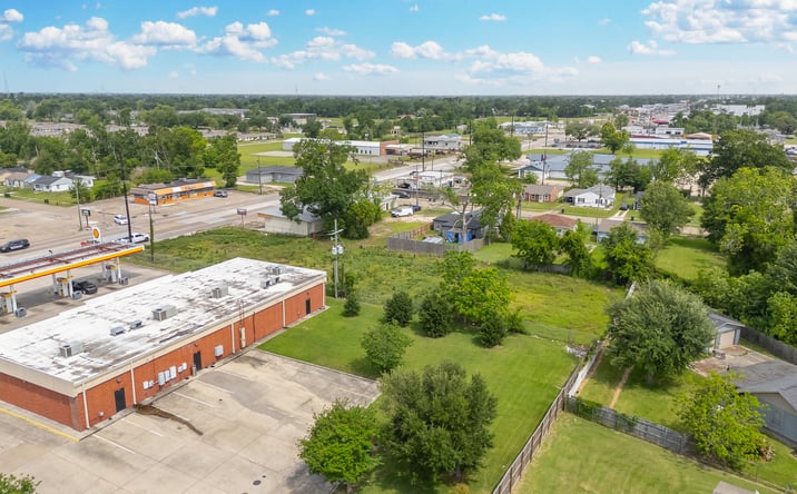 Pictures of Land property located at 1713 Gerstner Memorial Dr, Lake Charles, LA 70601 for sales - image #1