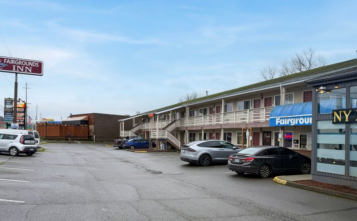 Pictures of Hospitality property located at 18950 US-2, Monroe, WA 98272 for sales - image #1