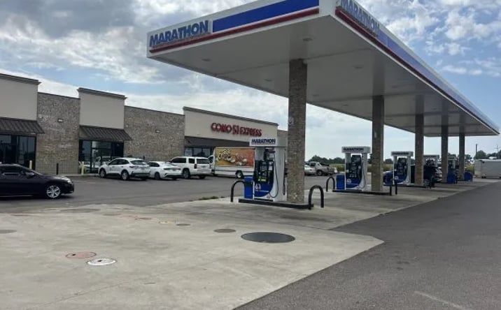 Pictures of Business for Sale, Retail property located at 28536 US-51, Como, MS 38619 for sales - image #1