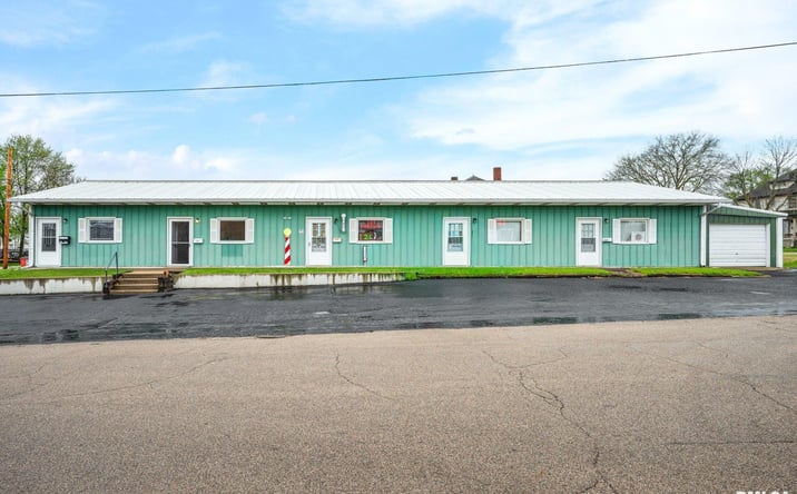 Pictures of Retail, Office property located at 314 W ASH Street, Chillicothe, IL 61523 for sales - image #1