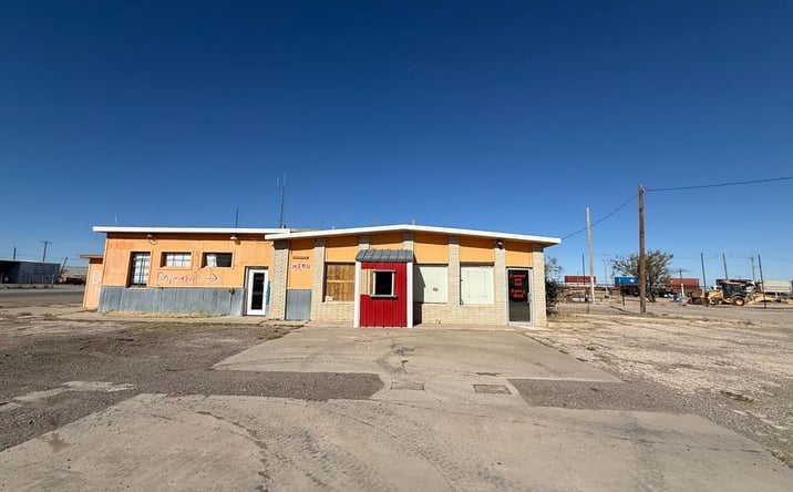 Pictures of Retail property located at 1933 NW I-20, Toyah, TX 79785 for sales - image #1