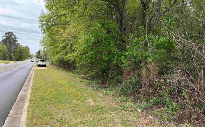 Pictures of Retail property located at Old Perry Road, Bonaire, GA 31005 for sales - image #1