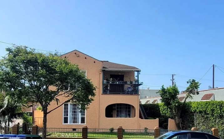 Pictures of Multifamily property located at 1310 E Hellman, Long Beach, CA 90813 for sales - image #1
