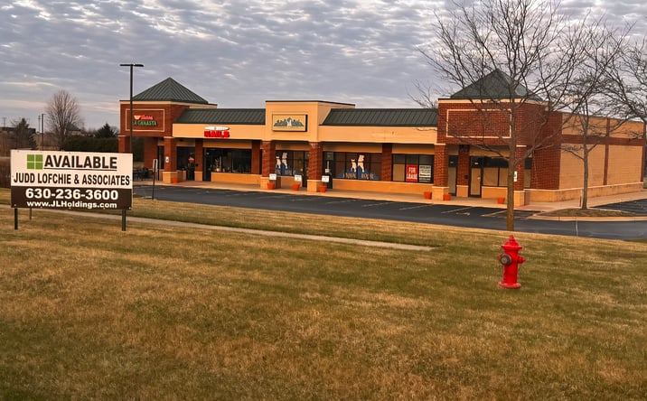 Pictures of Business for Sale, Retail property located at 360 Randall Road, North Aurora, IL 60542 for sales - image #1