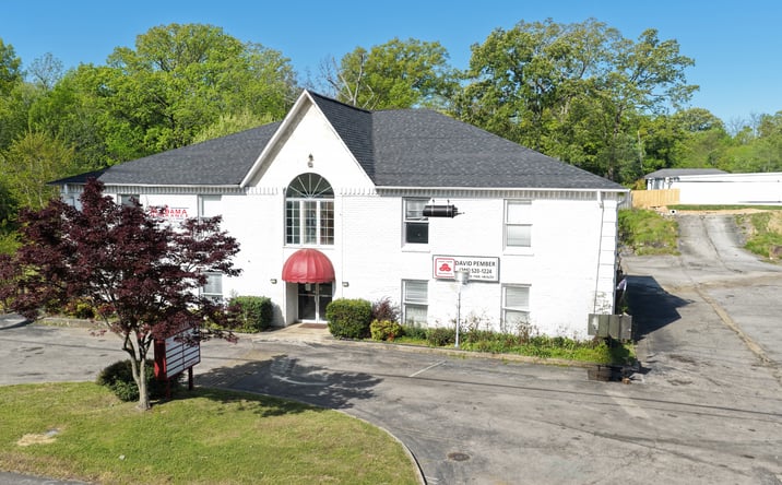 Pictures of Office property located at 2244 Center Point Parkway, Birmingham, AL 35215 for sales - image #1