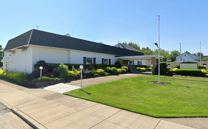 Pictures of Retail property located at 4175 Rocky River Dr, Cleveland, OH 44135 for sales - image #1